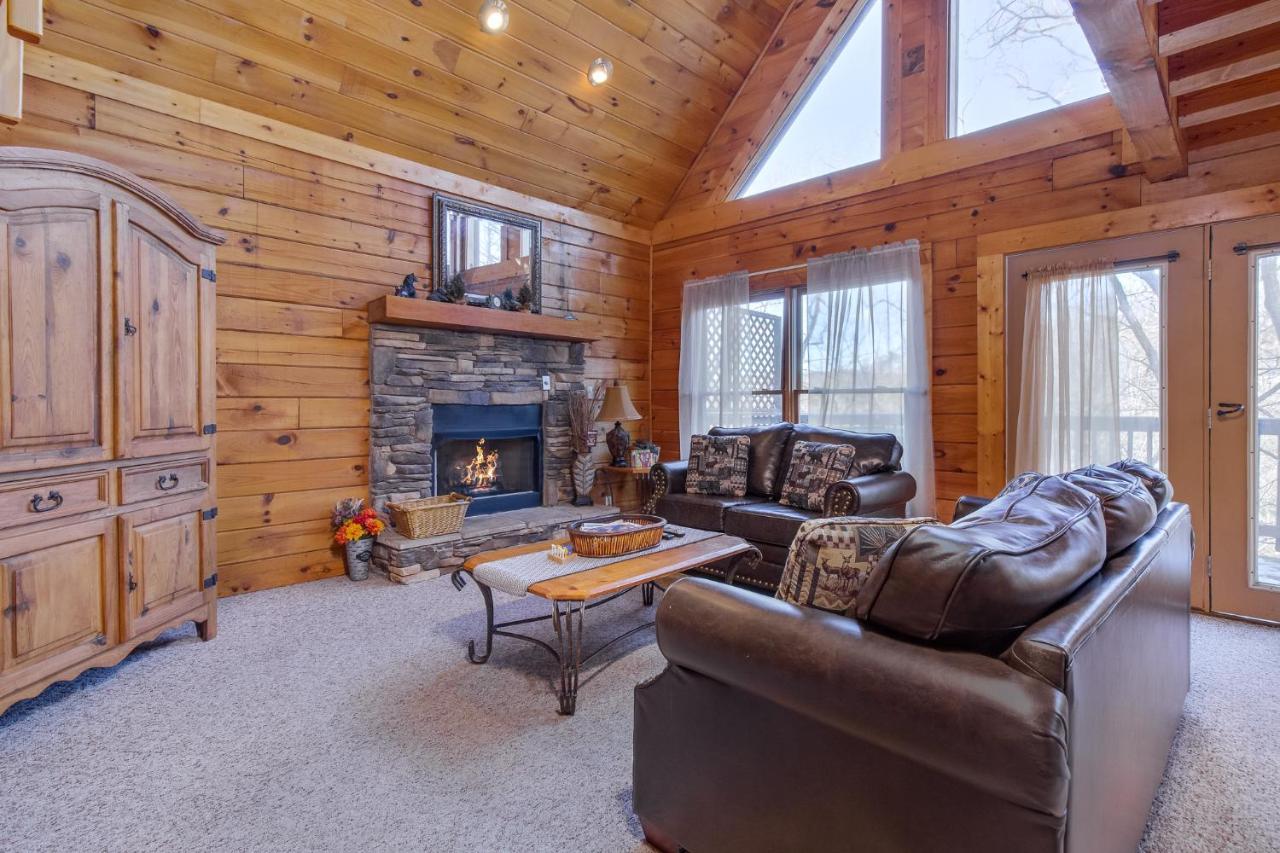 Wildwood Cove, 2 Bedrooms, Fireplace, Wifi, Jetted Tub, Hot Tub, Sleeps 6 세비어빌 외부 사진