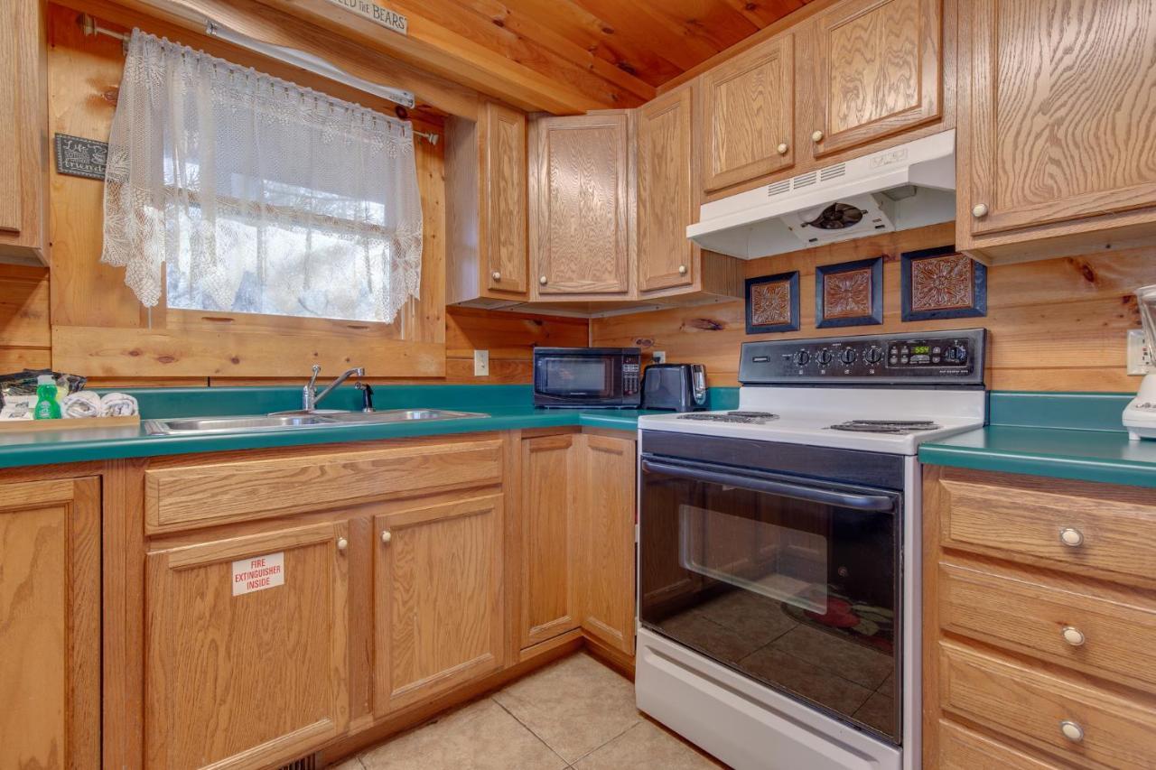 Wildwood Cove, 2 Bedrooms, Fireplace, Wifi, Jetted Tub, Hot Tub, Sleeps 6 세비어빌 외부 사진