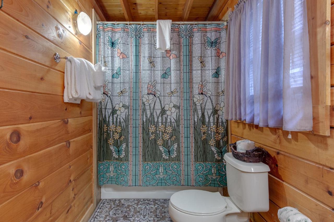 Wildwood Cove, 2 Bedrooms, Fireplace, Wifi, Jetted Tub, Hot Tub, Sleeps 6 세비어빌 외부 사진
