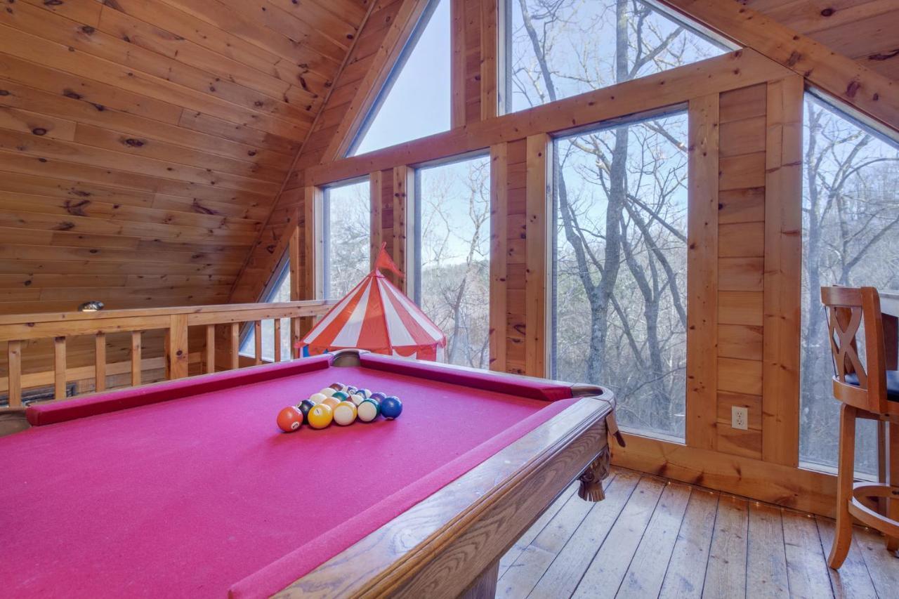 Wildwood Cove, 2 Bedrooms, Fireplace, Wifi, Jetted Tub, Hot Tub, Sleeps 6 세비어빌 외부 사진
